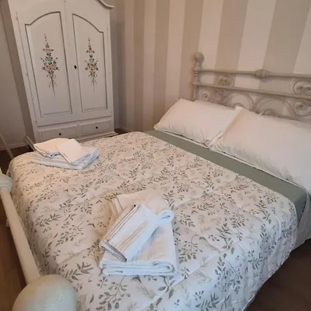 La Perla Del Boccaccio Apartmán *