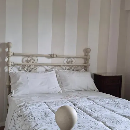 La Perla Del Boccaccio Апартаменты *